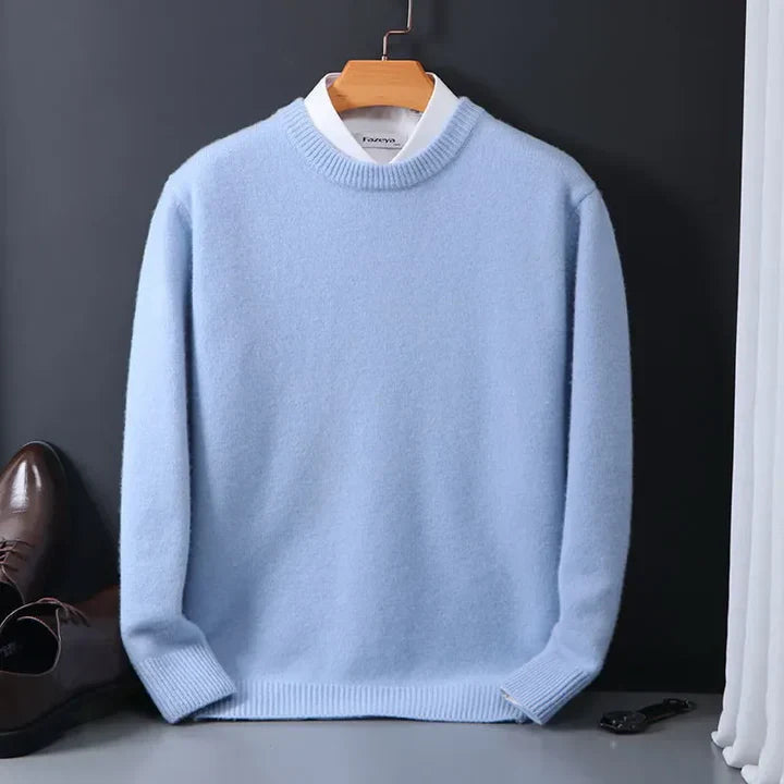 "Klassieke kasjmier heren trui, grijs, met elastische boorden. Luxe en comfortabele sweater voor heren, tijdloos design."