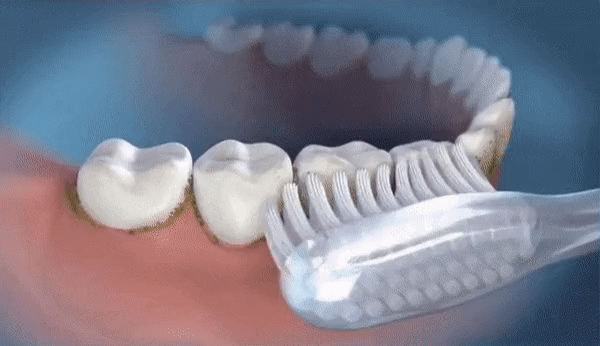 "Kleurrijke SmileFresh Waterflosser, optimale mondhygiëne met aanpasbare druk, 360° spuitkop, 220ML reservoir."