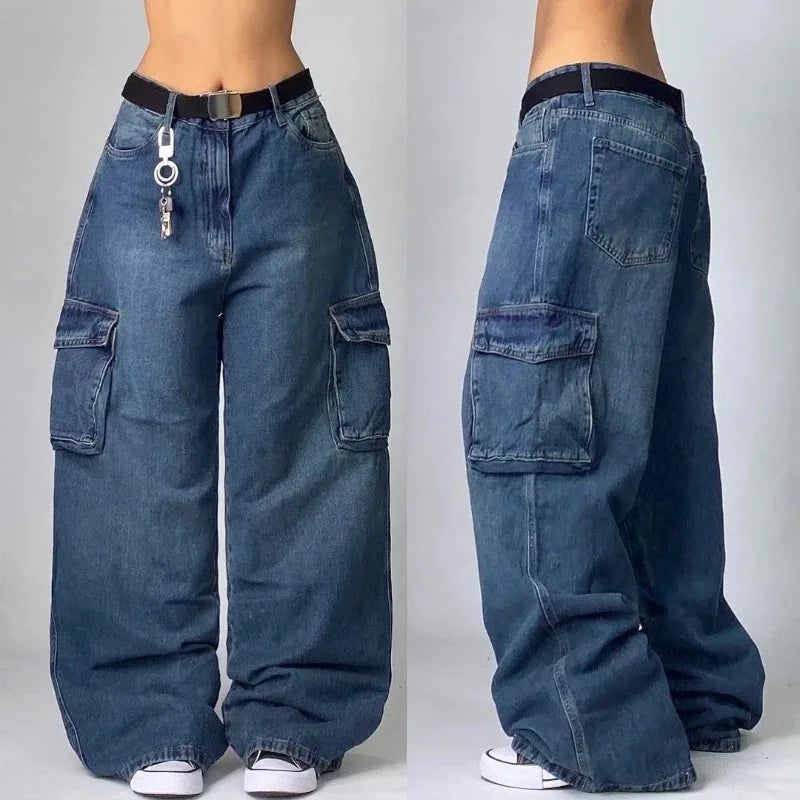 "Lichtblauwe unisex retro baggy cargo jeans met hoge taille en wijde pijpen, geïnspireerd door punkstijl en comfort."