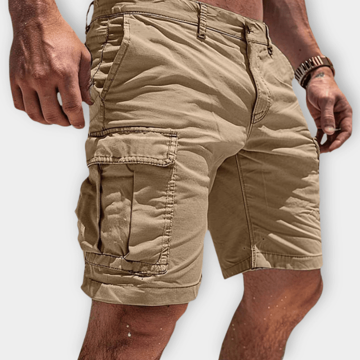 "Lichtgewicht heren cargo shorts, ademend katoen, comfortabele pasvorm, klassieke rechte snit met ruime zijde zakken."