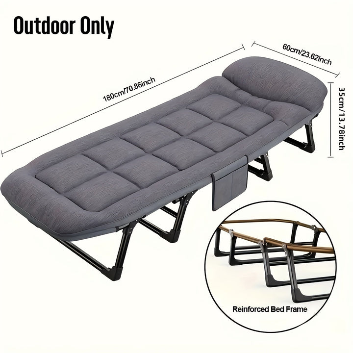 "Lichtgewicht opvouwbaar campingbed van aluminium en RVS in de natuur, ideaal voor kamperen en hiking avonturen."
