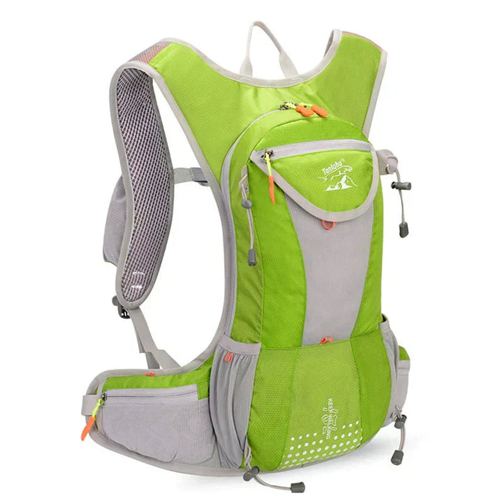 "Lichtgewicht waterdichte outdoor rugzak voor dames, ideaal voor avontuurlijke trektochten en wandelingen in diverse kleuren.
