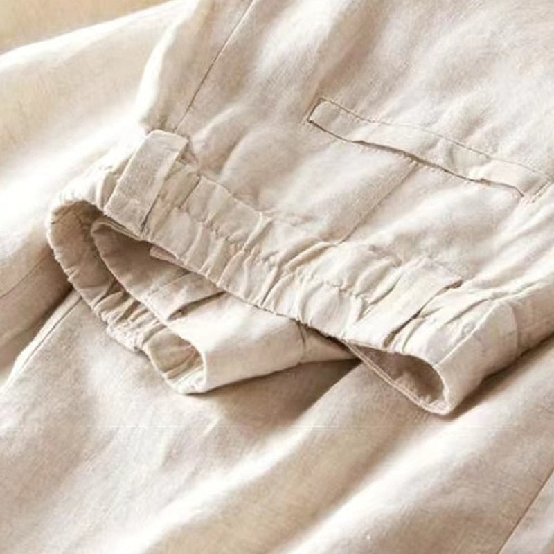 "Linnen dames zomersbroek, high waist, luchtige stof, wijde pijpen, elegant ontwerp, ideaal voor warme dagen."