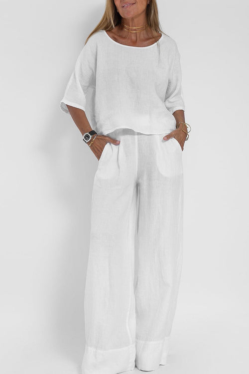 "Luchtig katoen-linnen damespak, cropped top en hoge taille broek, casual chic voor de zomer, comfortabel en stijlvol."