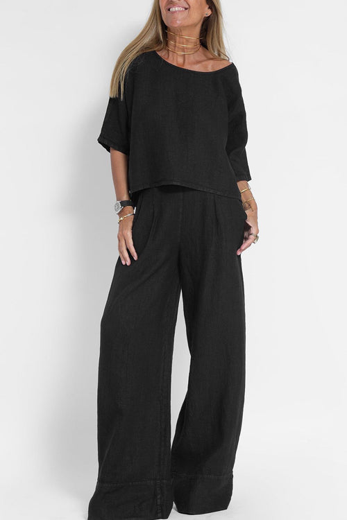 "Luchtig katoen-linnen damespak, cropped top en hoge taille broek, casual chic voor de zomer, comfortabel en stijlvol."