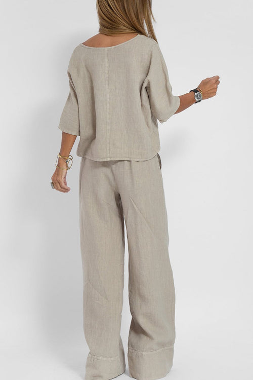 "Luchtig katoen-linnen damespak, cropped top en hoge taille broek, casual chic voor de zomer, comfortabel en stijlvol."