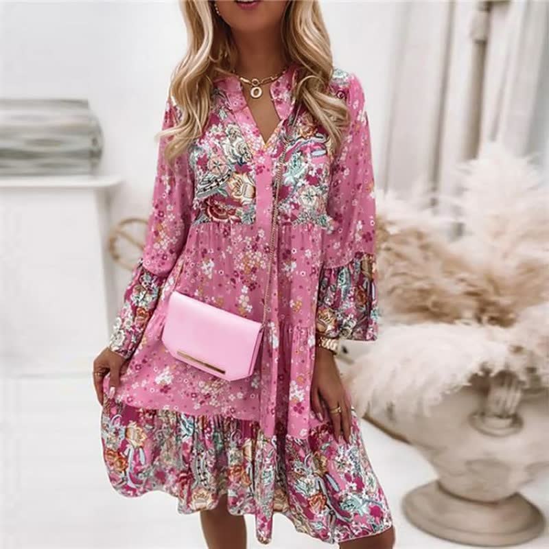 Luna Boho jurk voor dames, speelse boho-stijl met unieke patronen, ideaal voor zomer, comfort en elegantie gecombineerd.