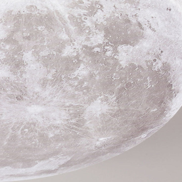 "LunaGlow plafondlamp met realistisch 3D-maanontwerp, zachte LED-verlichting, ideaal voor stijlvolle sfeerverlichting."