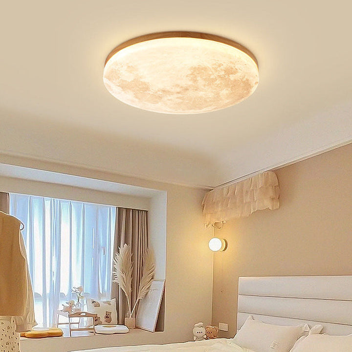 "LunaGlow plafondlamp met realistisch 3D-maanontwerp, zachte LED-verlichting, ideaal voor stijlvolle sfeerverlichting."