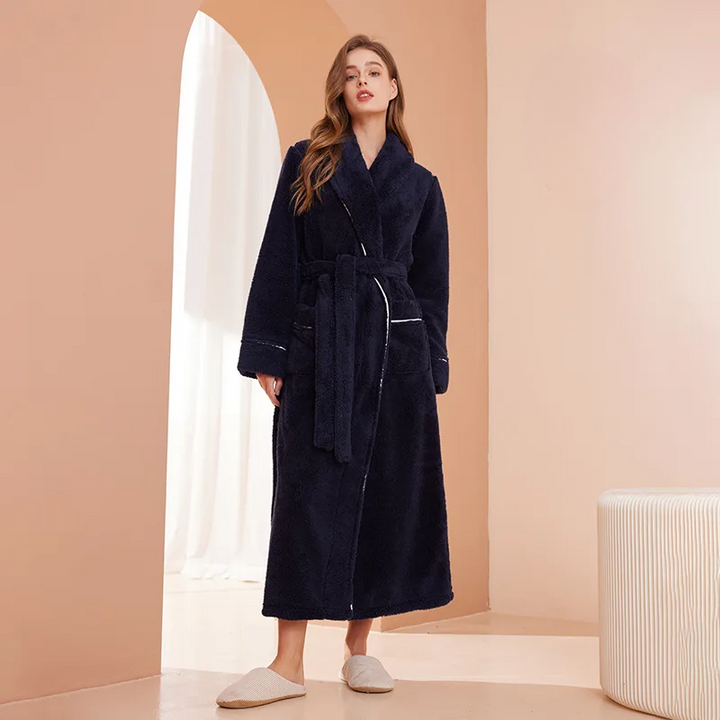 "Luxe badjas met ceintuur, comfortabele pasvorm, klassieke omslagkraag en lange mouwen, voor stijlvol loungeplezier."