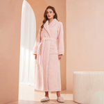 Roze vrouw
