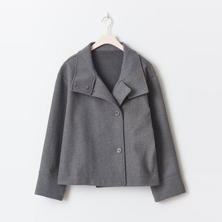 "Luxe double-breasted korte jas voor dames, elegant en comfortabel, warme stof, tijdloos design, perfect voor koelere dagen."