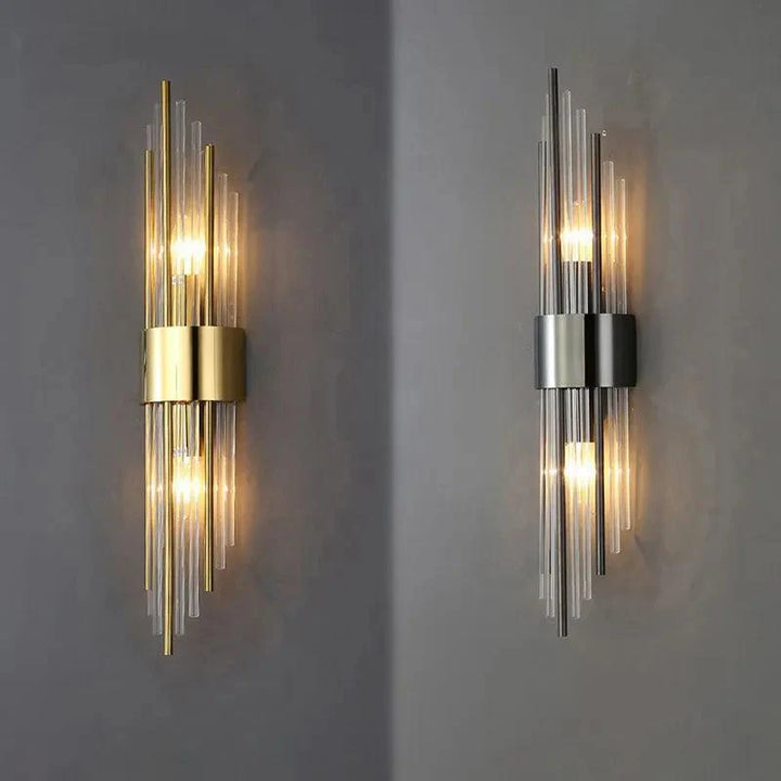 "Luxe gouden kristallen LED wandlamp, met elegante sprankeling en verfijnde uitstraling voor elke ruimte."