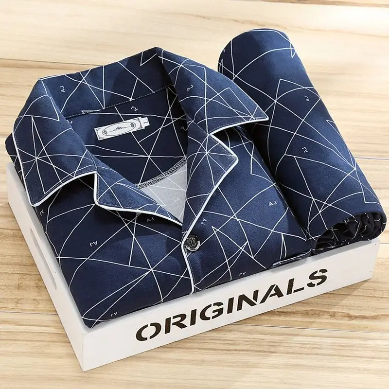 "Luxe heren pyjama set, ademend, comfortabel; klassiek overhemd met knoopsluiting en broek; ideaal voor stijlvolle mannen."