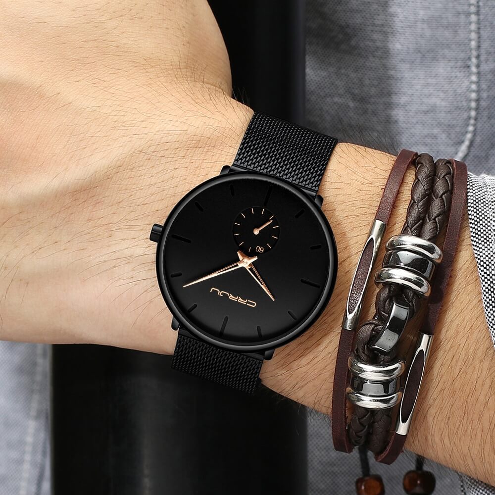 "Luxe heren quartz horloge, minimalistisch design, 40mm wijzerplaat, slanke kast, 3-bar waterbestendig."