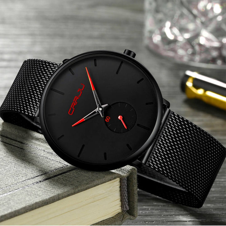 "Luxe heren quartz horloge, minimalistisch design, 40mm wijzerplaat, slanke kast, 3-bar waterbestendig."