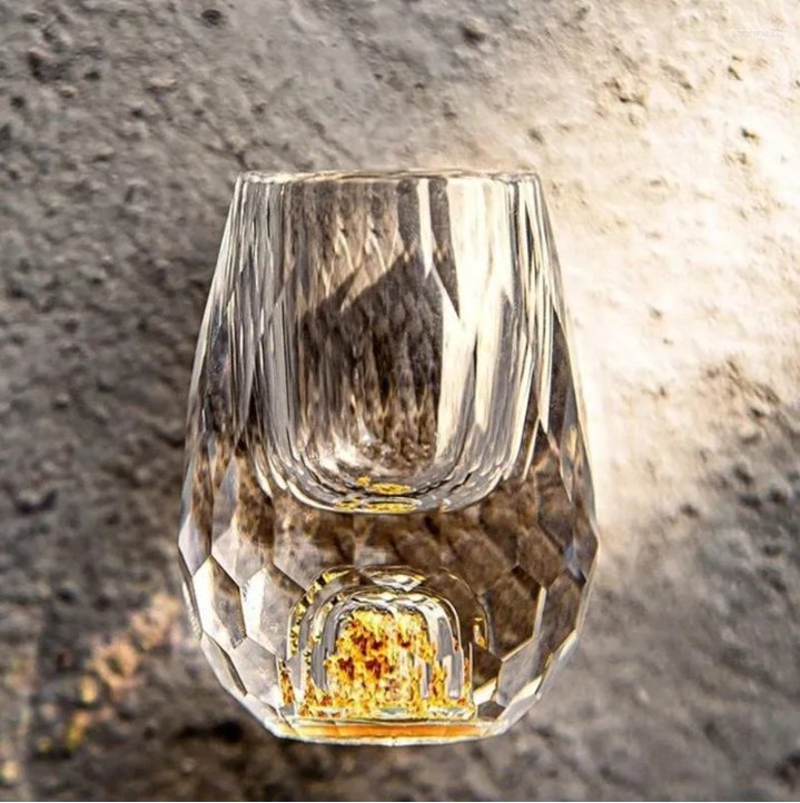 "Luxe kristallen shotglazen set, helder ontwerp, elegant en perfect voor speciale gelegenheden, 60 ml per glas."