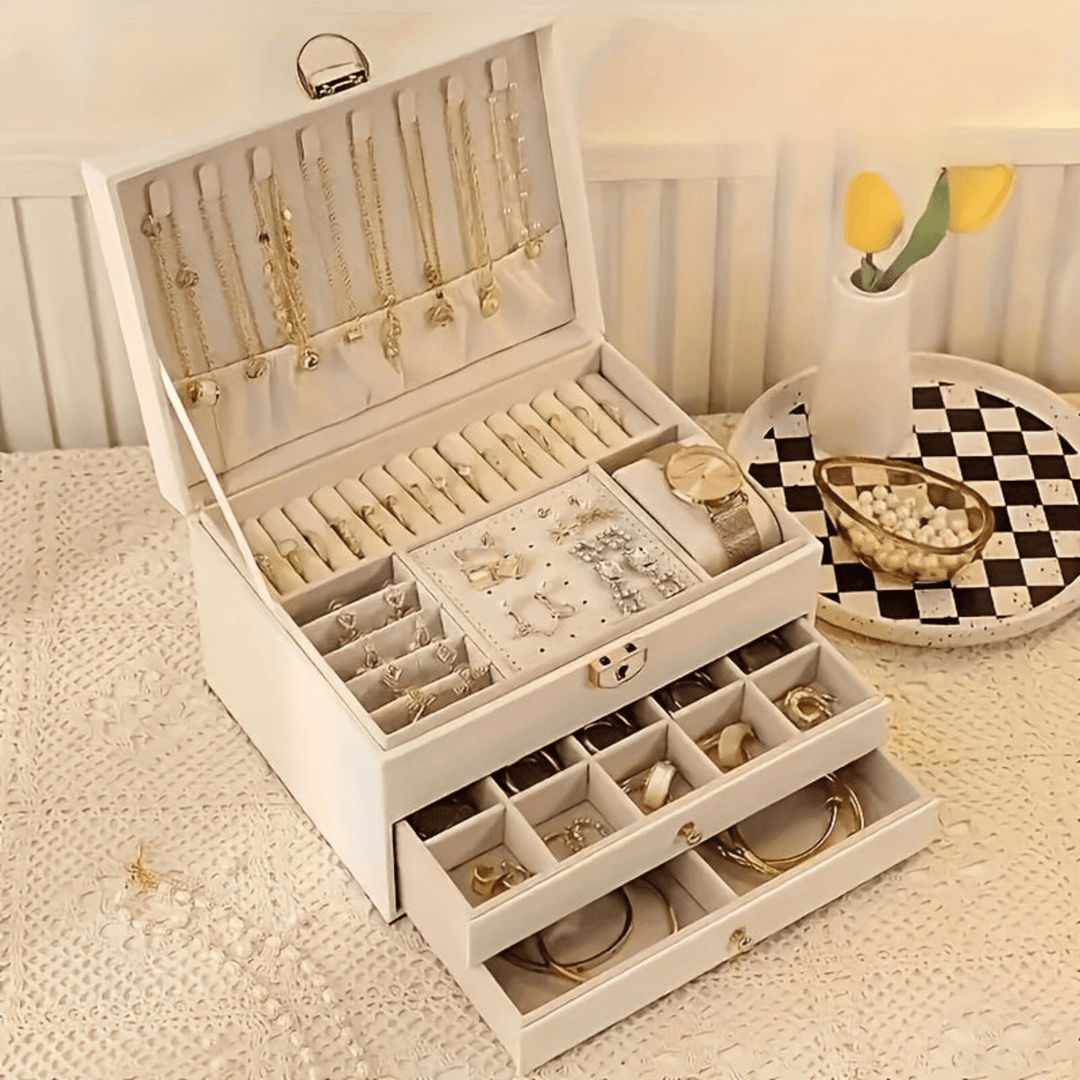 "Luxe sieraden organizer box met vakken voor kettingen, ringen en armbanden, elegant en praktisch ontwerp."