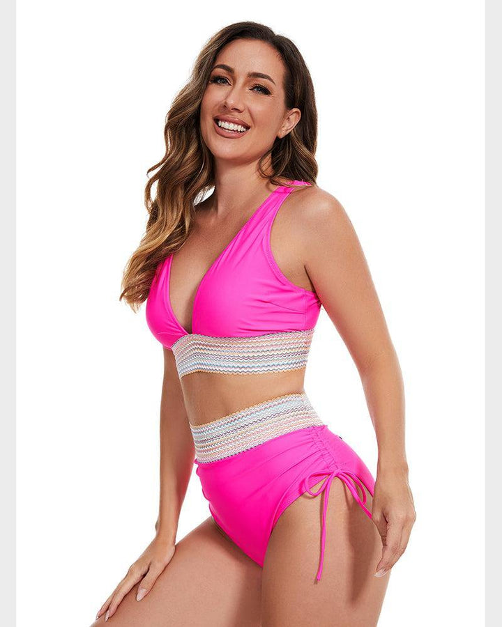 "Lynn corrigerende damesbikini, hoog taillemodel, kleurrijk design, verstelbare bandjes, flatterend en comfortabel."