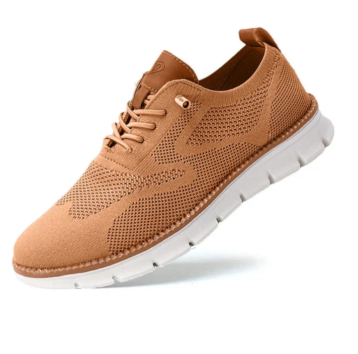 "Mesh sneakers voor heren, ademend en flexibel, in olijfgroen. Comfortabel met luchtig ontwerp en schokabsorberende zool."