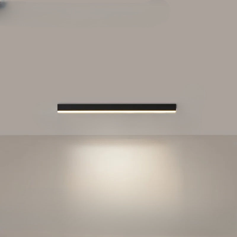 "Minimalistische LED plafondlamp met strak aluminium ontwerp, Scandinavische stijl en energiezuinige verlichting."