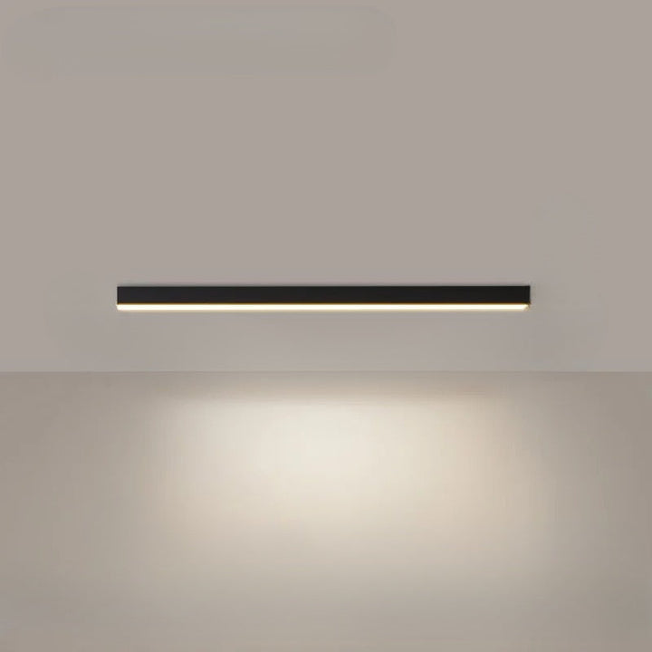 "Minimalistische LED plafondlamp met strak aluminium ontwerp, Scandinavische stijl en energiezuinige verlichting."