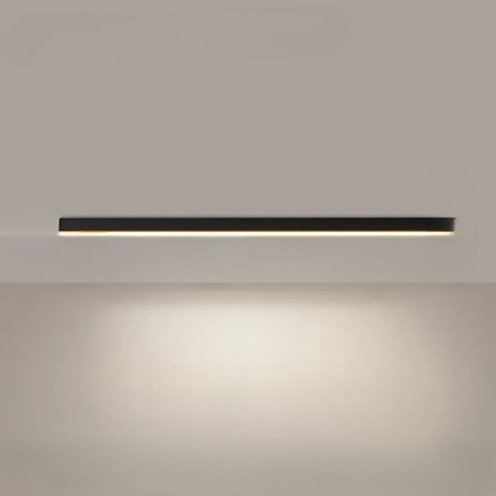 "Minimalistische LED plafondlamp met strak aluminium ontwerp, Scandinavische stijl en energiezuinige verlichting."