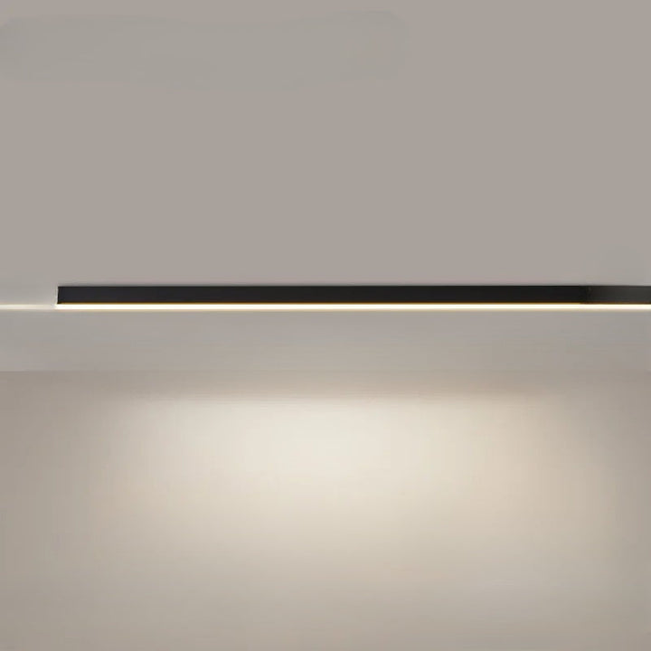 "Minimalistische LED plafondlamp met strak aluminium ontwerp, Scandinavische stijl en energiezuinige verlichting."