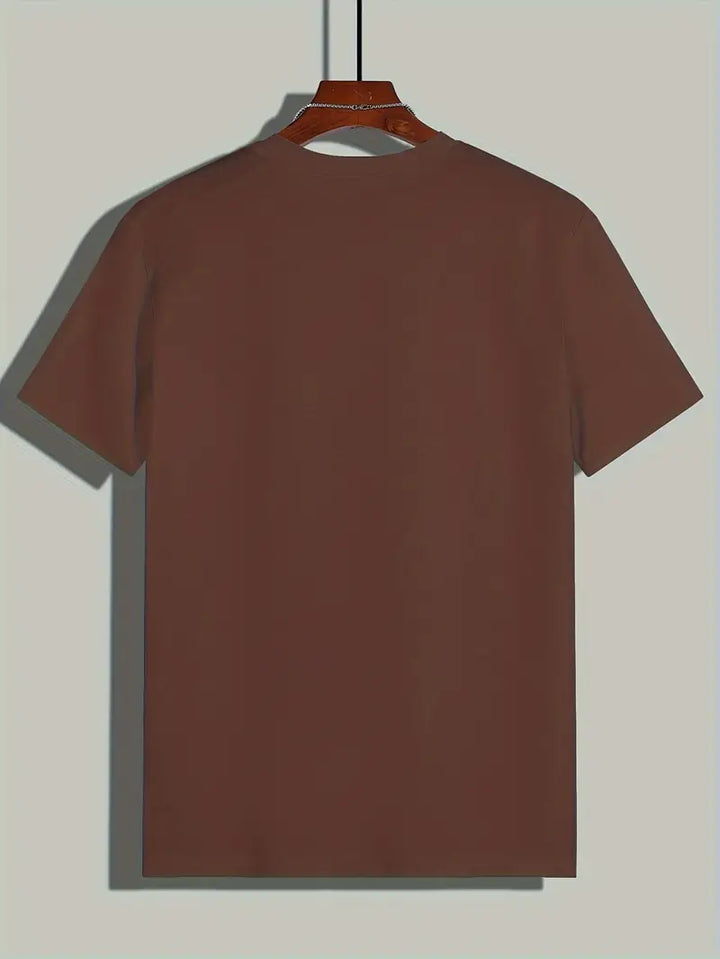 "Modern katoenen heren T-shirt, stijlvolle eenvoud, effen ontwerp, perfecte pasvorm, comfortabel en veelzijdig."