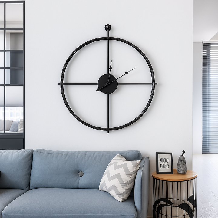 "Moderne zwarte/grijze wandklok met stil quartz uurwerk, elegant en minimalistisch design. Formaat: 55/60 cm diameter."