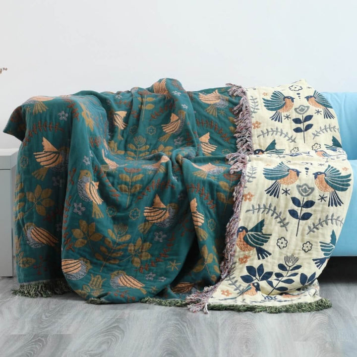 Omkeerbaar Scandinavisch dekentje met dubbelzijdig design, stijlvol en seizoensbestendig, ideaal voor elk interieur.