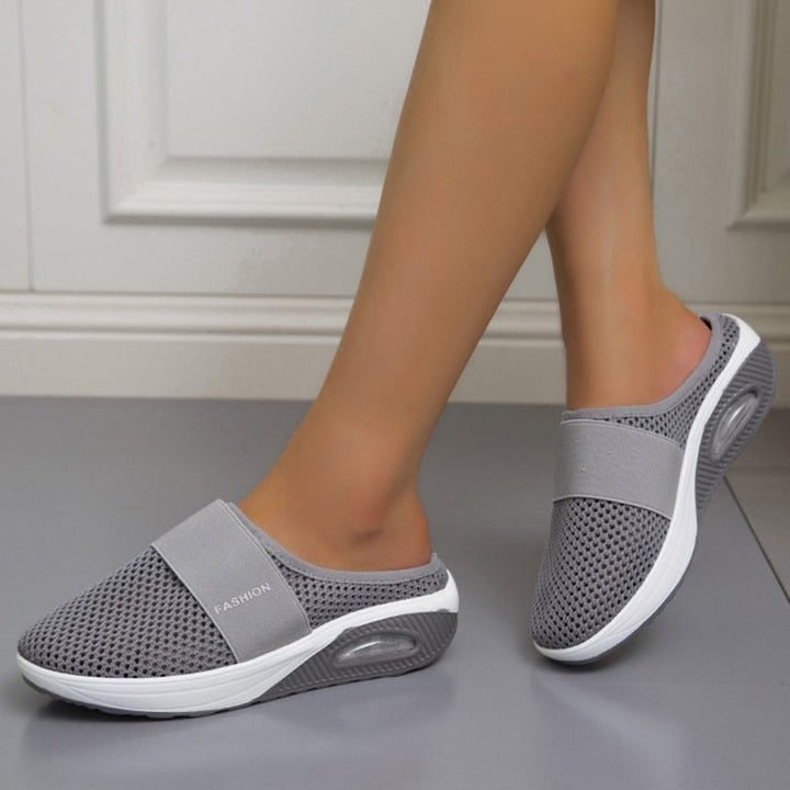 "Orthopedische luchtkussen sneakers, ademend mesh, ronde teen, comfortabele dames schoenen, zijaanzicht"