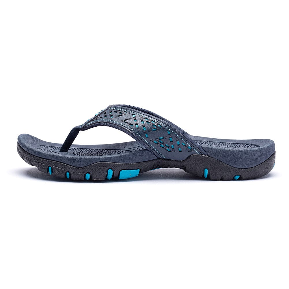 "Orthopedische slippers heren met ademend bovenwerk en comfortabel voetbed, ideaal voor zowel thuis als buiten."