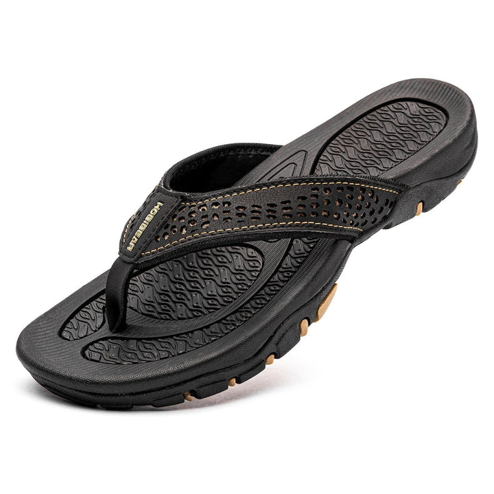 "Orthopedische slippers heren met ademend bovenwerk en comfortabel voetbed, ideaal voor zowel thuis als buiten."