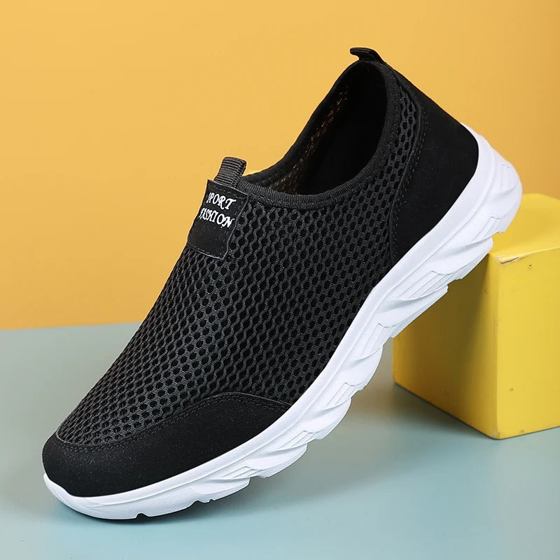 "Orthopedische sportschoenen voor heren, antislip rubberen zolen, blauw, grijs, zwart. Ultiem comfort en ondersteuning."