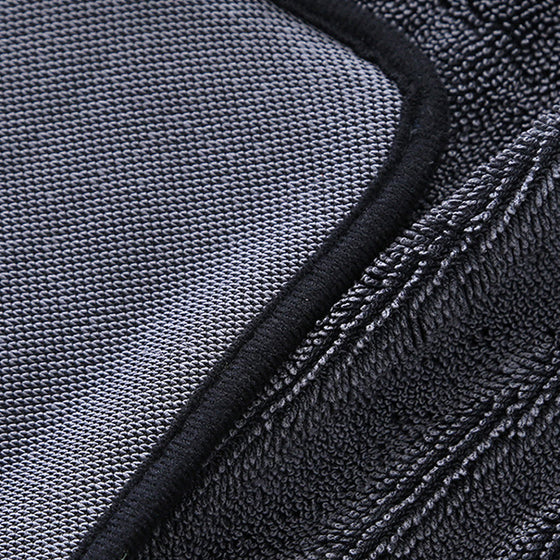 "QuickDry droogdoek absorptiekracht, gedraaide microvezels, streeploze afwerking, ideaal voor glazen oppervlakken."
