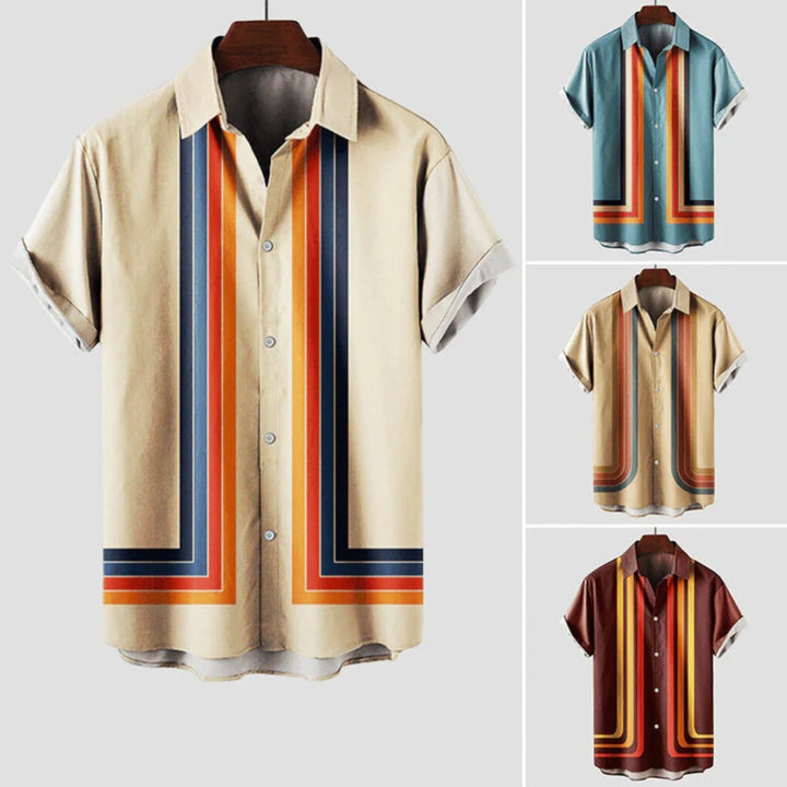 "Retro gestreept herenoverhemd met korte mouwen, luchtige stof, en tijdloze uitstraling, ideaal voor zomerse casual gelegenhe