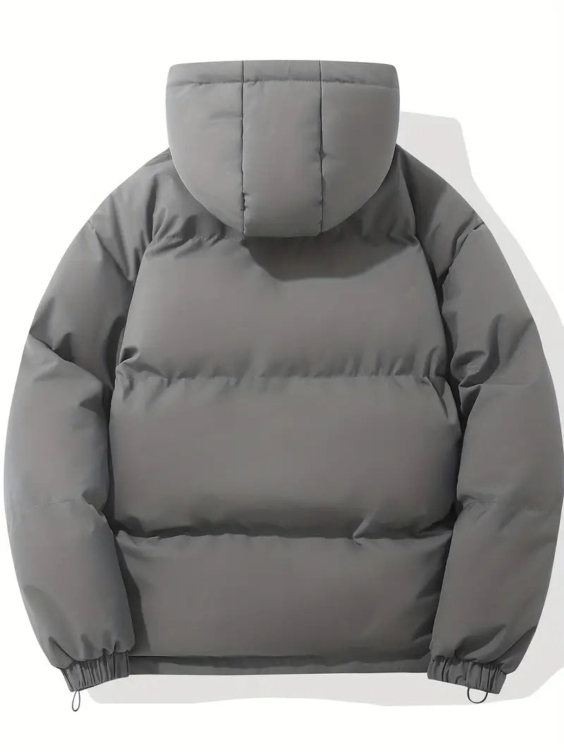 Roze dames winterjas met verstelbare capuchon, isolerende voering en elastische manchetten voor comfort en stijl.