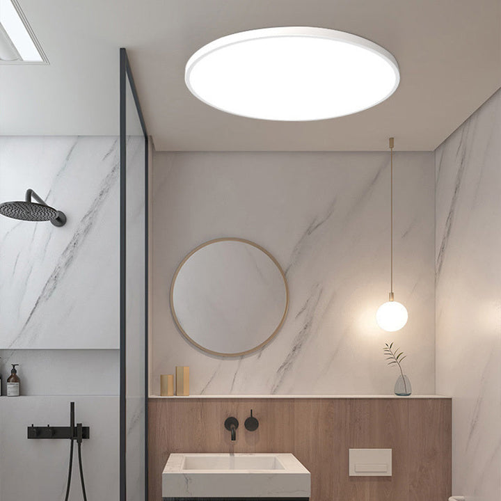 Slanke platte LED plafondlamp met modern design, energiezuinig wit of zwart, geschikt voor elke ruimte.