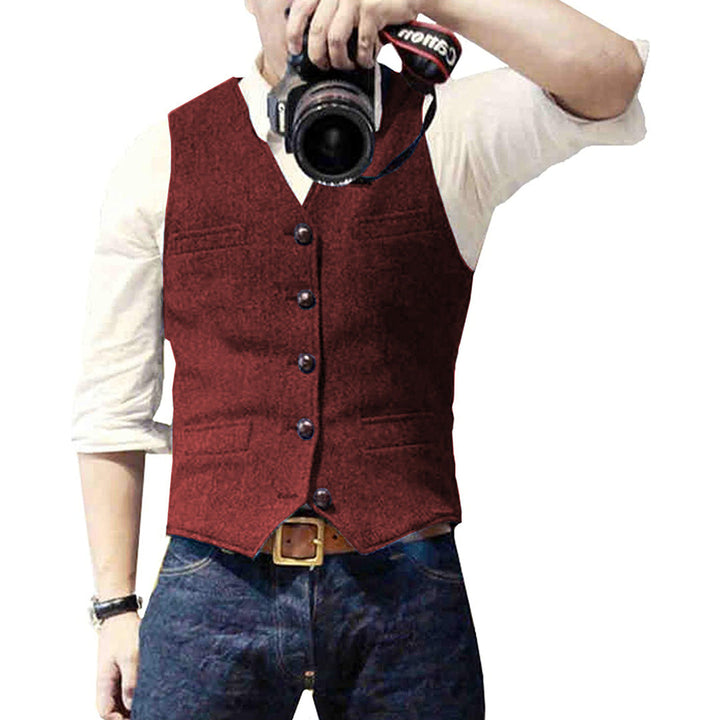 "Stijlvol hemelsblauw heren denim gilet met knoopsluiting en zakken, ideaal voor casual en nette outfits."