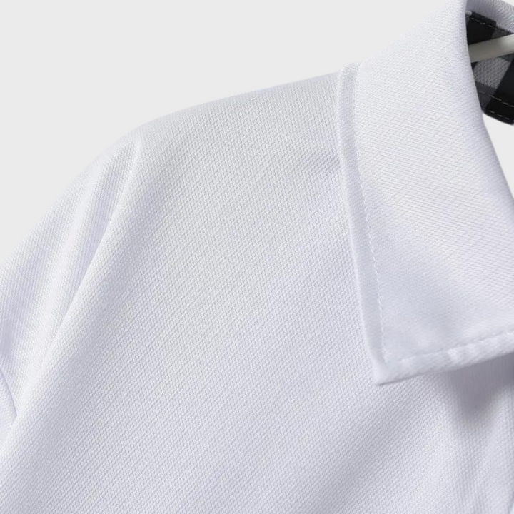 Stijlvol heren poloshirt met lange mouwen in marineblauw, zilvergrijs en zwart voor comfort en veelzijdige uitstraling.