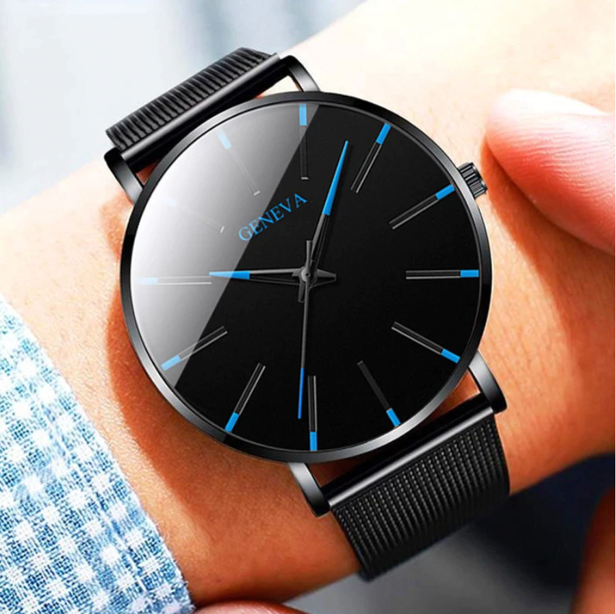 "Stijlvol minimalistisch herenhorloge met zwarte wijzerplaat en blauwe accenten, roestvrijstalen band, kwarts uurwerk"