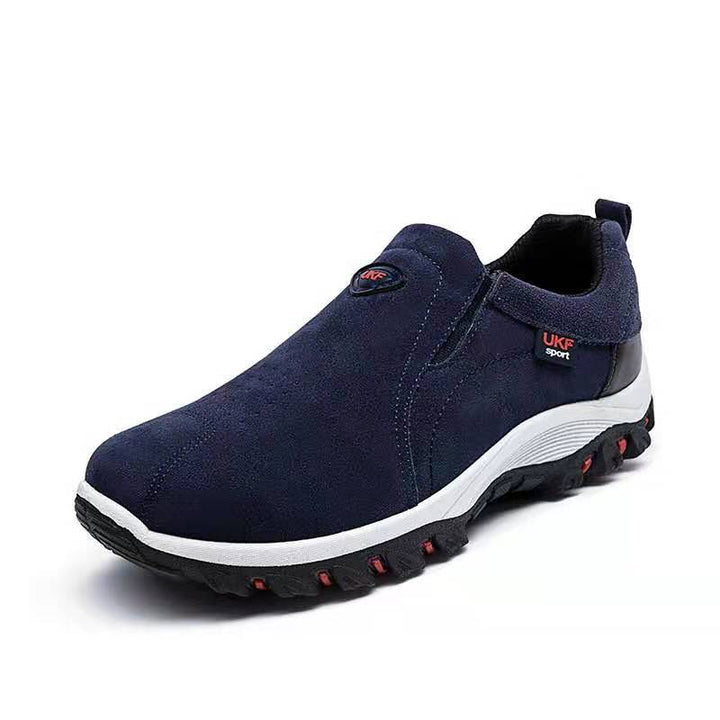 "Stijlvolle, ademende heren slip-on sneakers zonder veters, grijs met orthopedische zool voor ultiem comfort en gemak."
