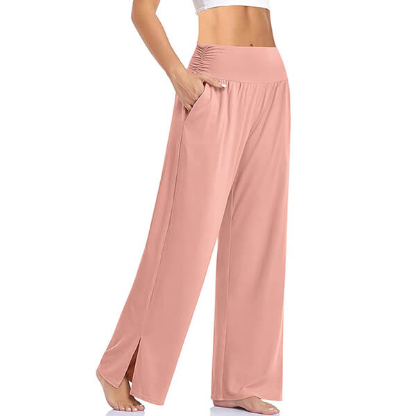 "Stijlvolle Catalina yoga broek met wijde pijpen, comfortabele elastische tailleband en zacht ademend materiaal."