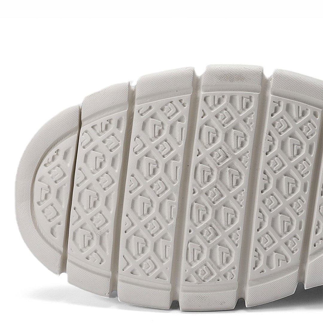 "Stijlvolle en comfortabele herenschoenen in karamel, perfect voor alle seizoenen en gelegenheden."
