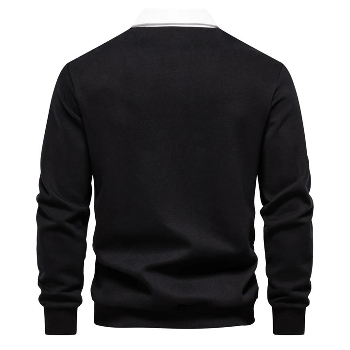 "Stijlvolle heren polo sweatshirt met klassieke kraag en patchwork detail, gemaakt van zachte katoenblend, regular fit."