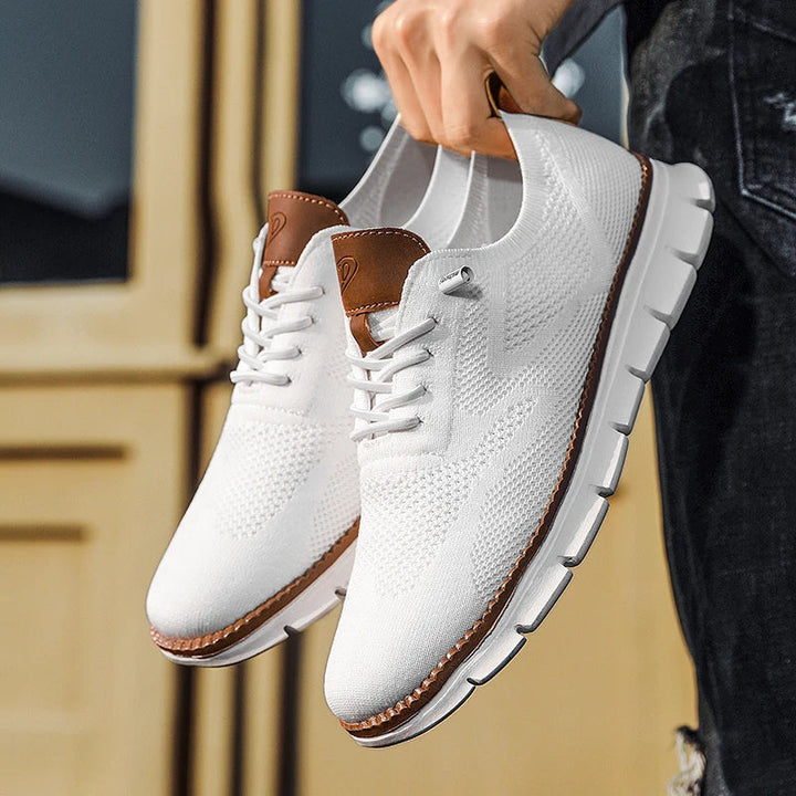 'Stijlvolle herensneakers in diverse kleuren, lichtgewicht en trendy ontwerp voor casual en formele gelegenheden.'