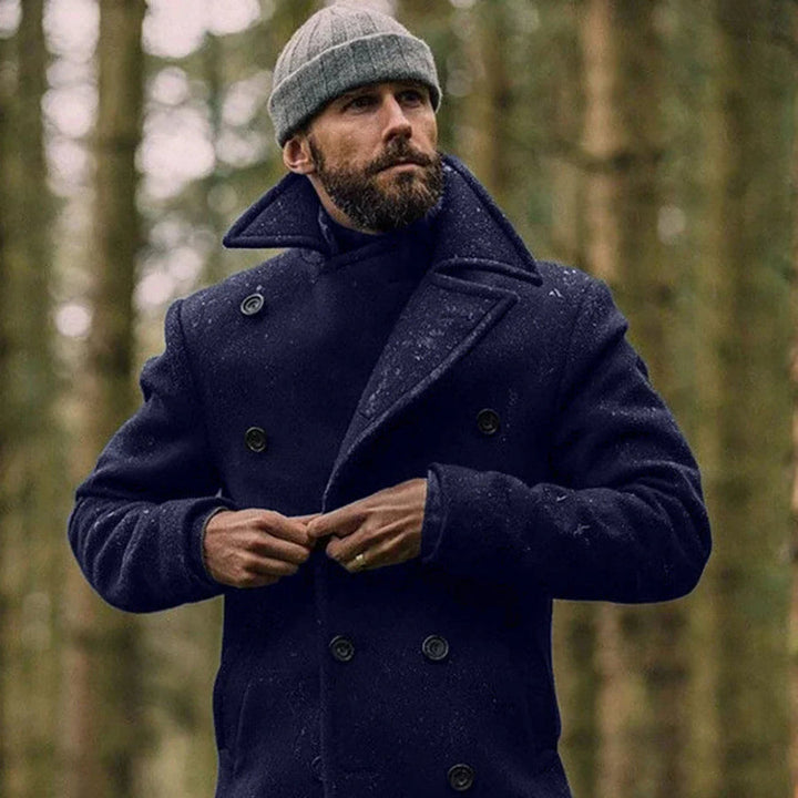"Stijlvolle katoenen herenjas in zwart, tijdloos design, geschikt voor winter en herfst, veelzijdig en elegant."