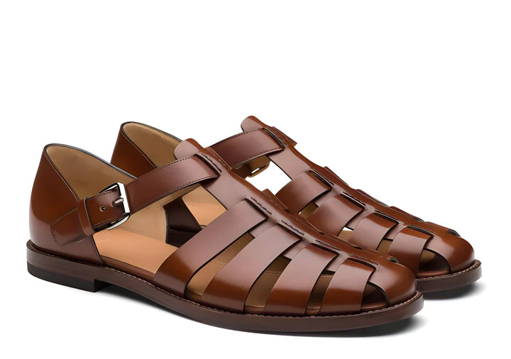 "Stijlvolle leren gladiator sandalen voor heren met stevige rubberen zool, antislip en duurzame bandjes voor comfort."