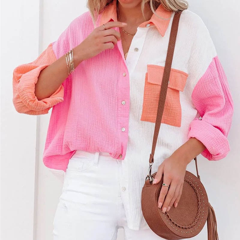 "Stijlvolle lichtgewicht zomerblouse voor dames met elegante moderne details, perfect voor warme dagen en veelzijdige looks."